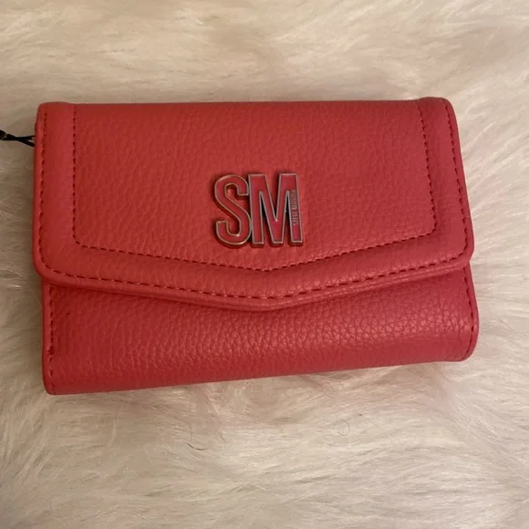 NWT Steve Madden Raspberry Pink Trifold Wallet - Picture 6 of 11